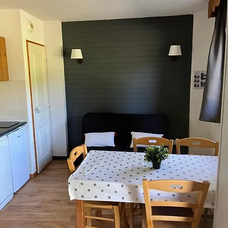 Appartement Pied De Piste